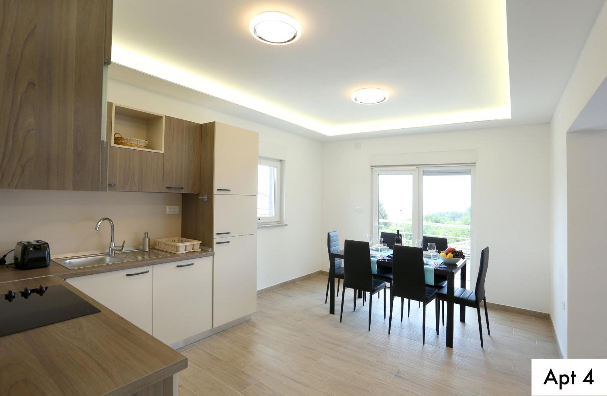 Villa Dragi With Pool, Sauna, & Whirlpool Opatija Bilik gambar